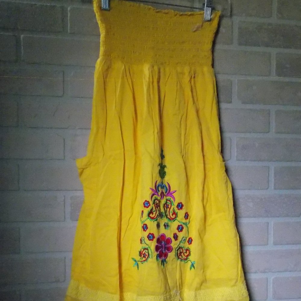 80s Petite X-Small Floral Embroidery Yellow Cotton Halter Peasant Woman Dress - Picture 1 of 6